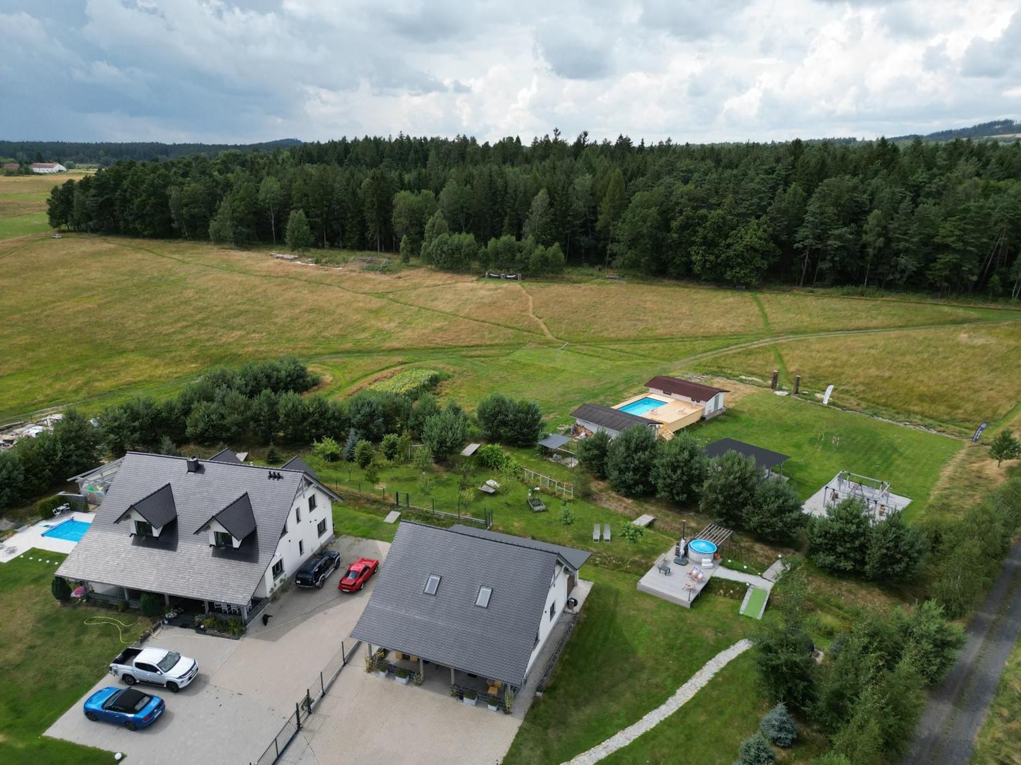 Izerska Baza - Basen, Ebike, Narty, Sauna, Jacuzzi, Las Blisko Swieradow Zdroj - 5D Apartamenty Giebultow  Exterior foto